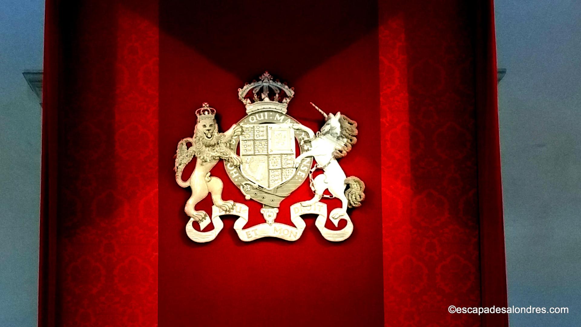 Banqueting house the king s throne 2