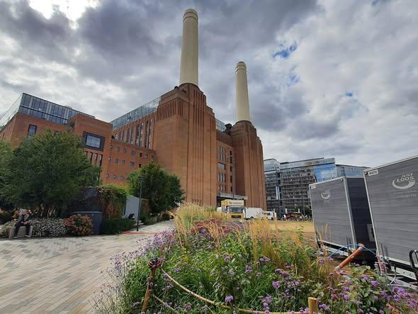 Battersea power station 1