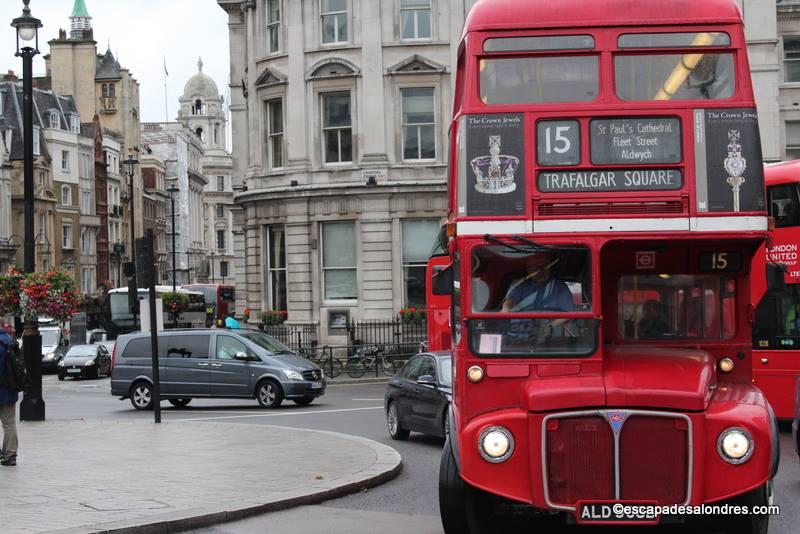 Bus London