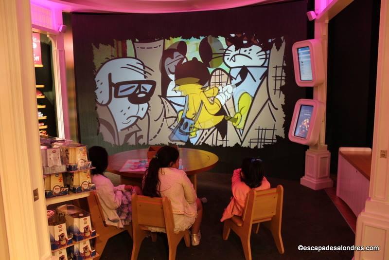 Disney store London