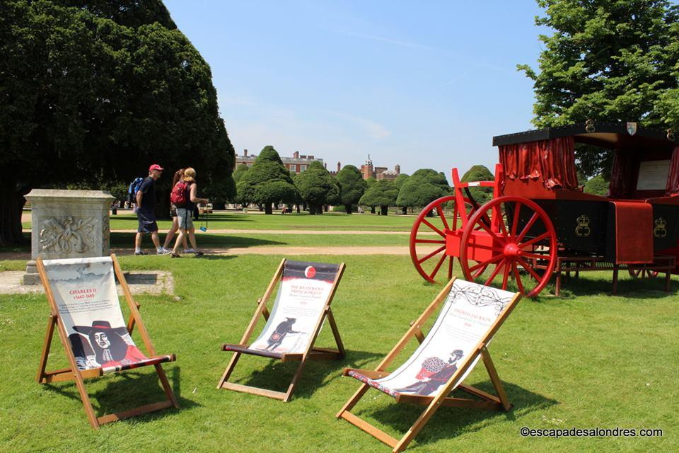 Hampton court palace gardens