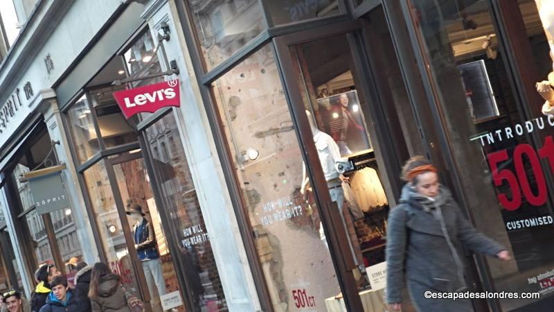 Levistoreescapadesalondres120 n