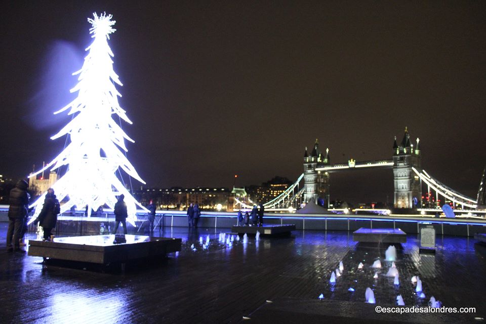 More london riverside christmas tree