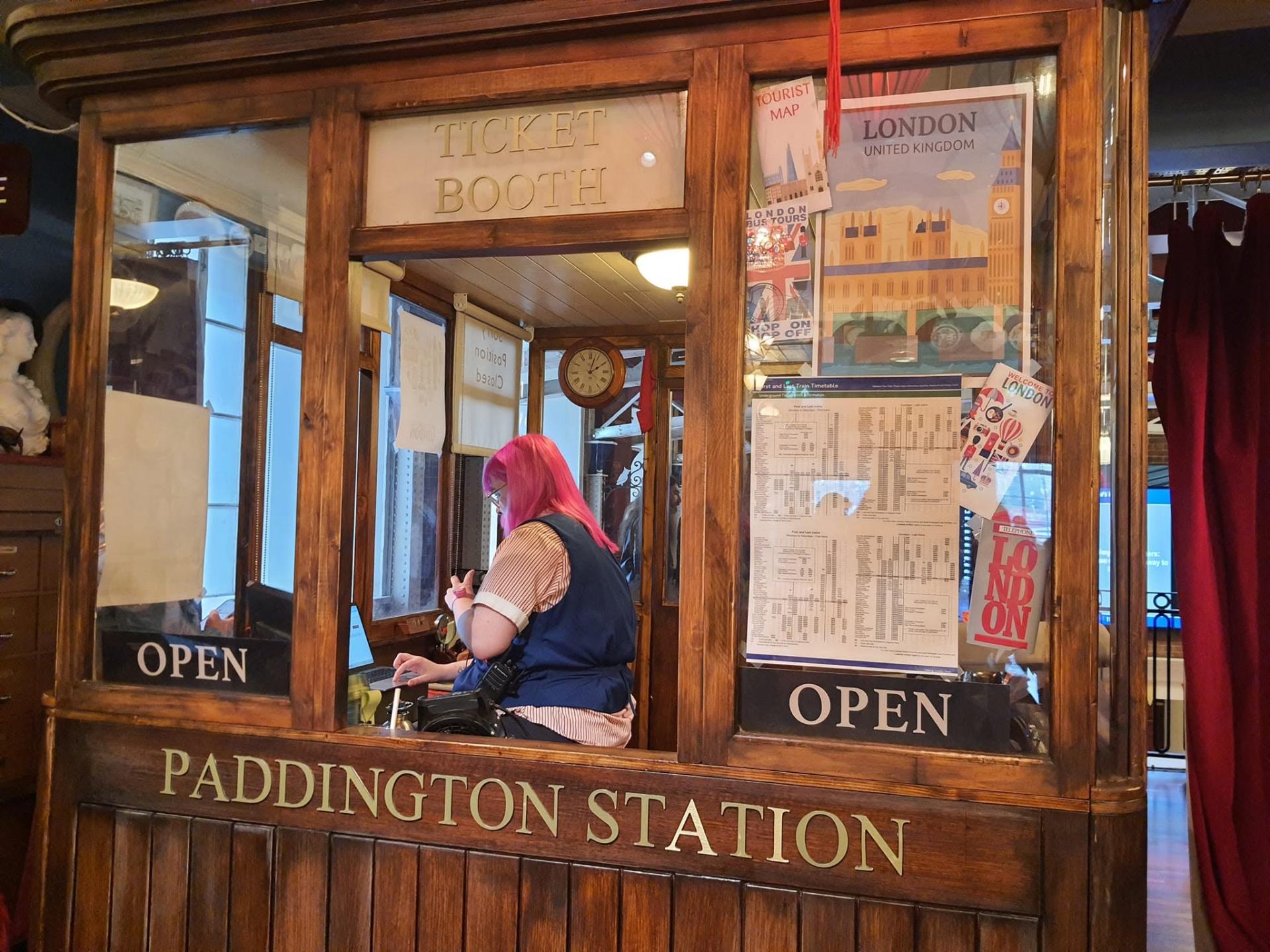 Paddington bear experience guichet