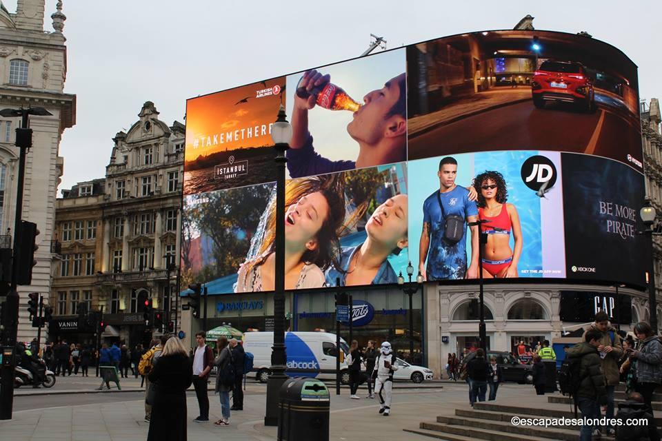 Piccadilly Circus Londres