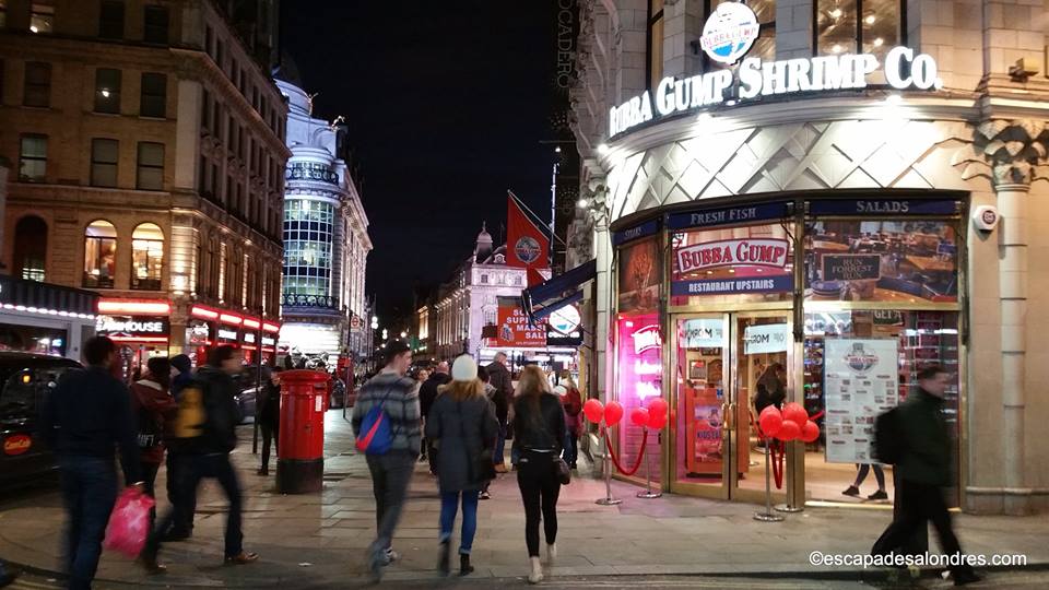 Piccadilly Circus Londres