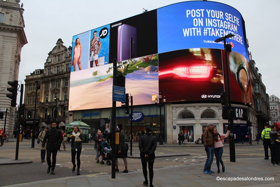 Piccadilly Circus Londres