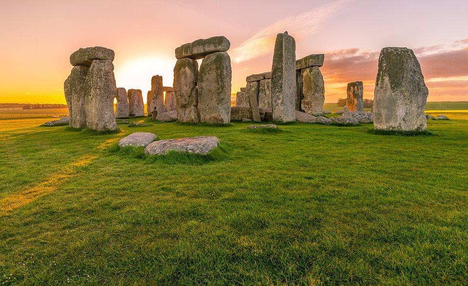 Stonehenge@Pixabay