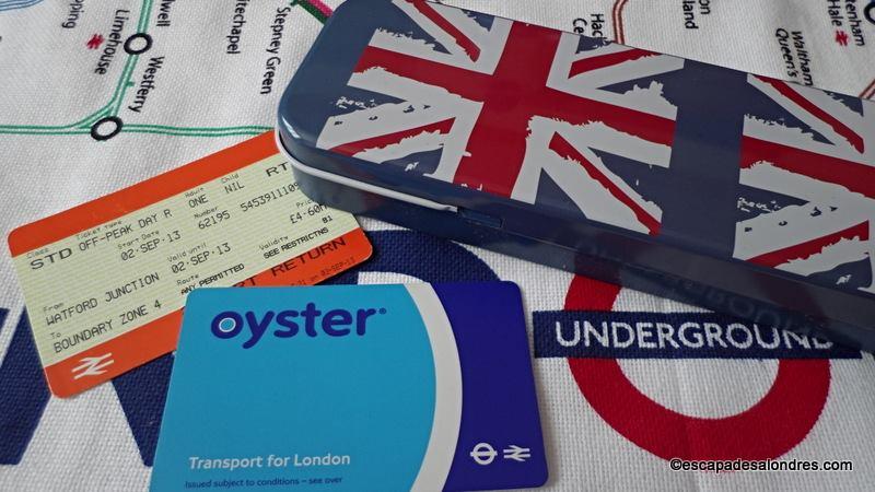 Travelcard vs oystercard