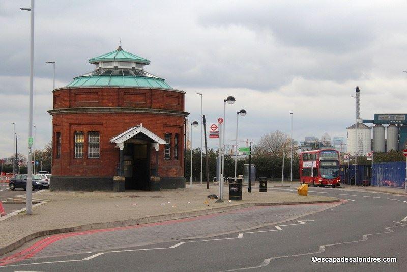 Woolwich foot tunnel