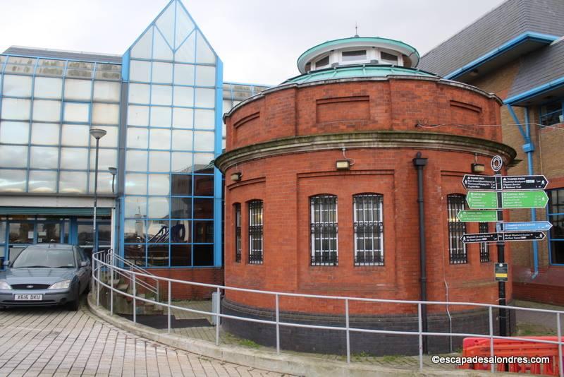 Woolwich foot tunnel