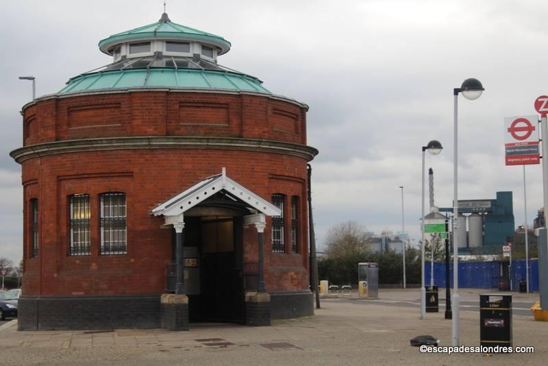 Woolwich foot tunnel